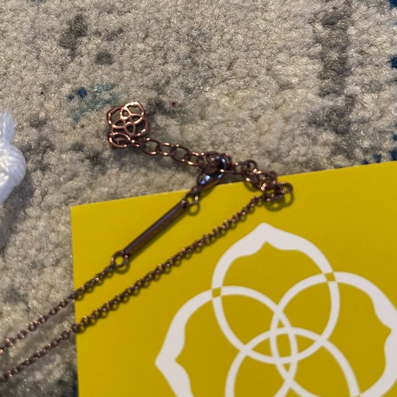 Kendra Scott Necklace - Picture 2 of 3